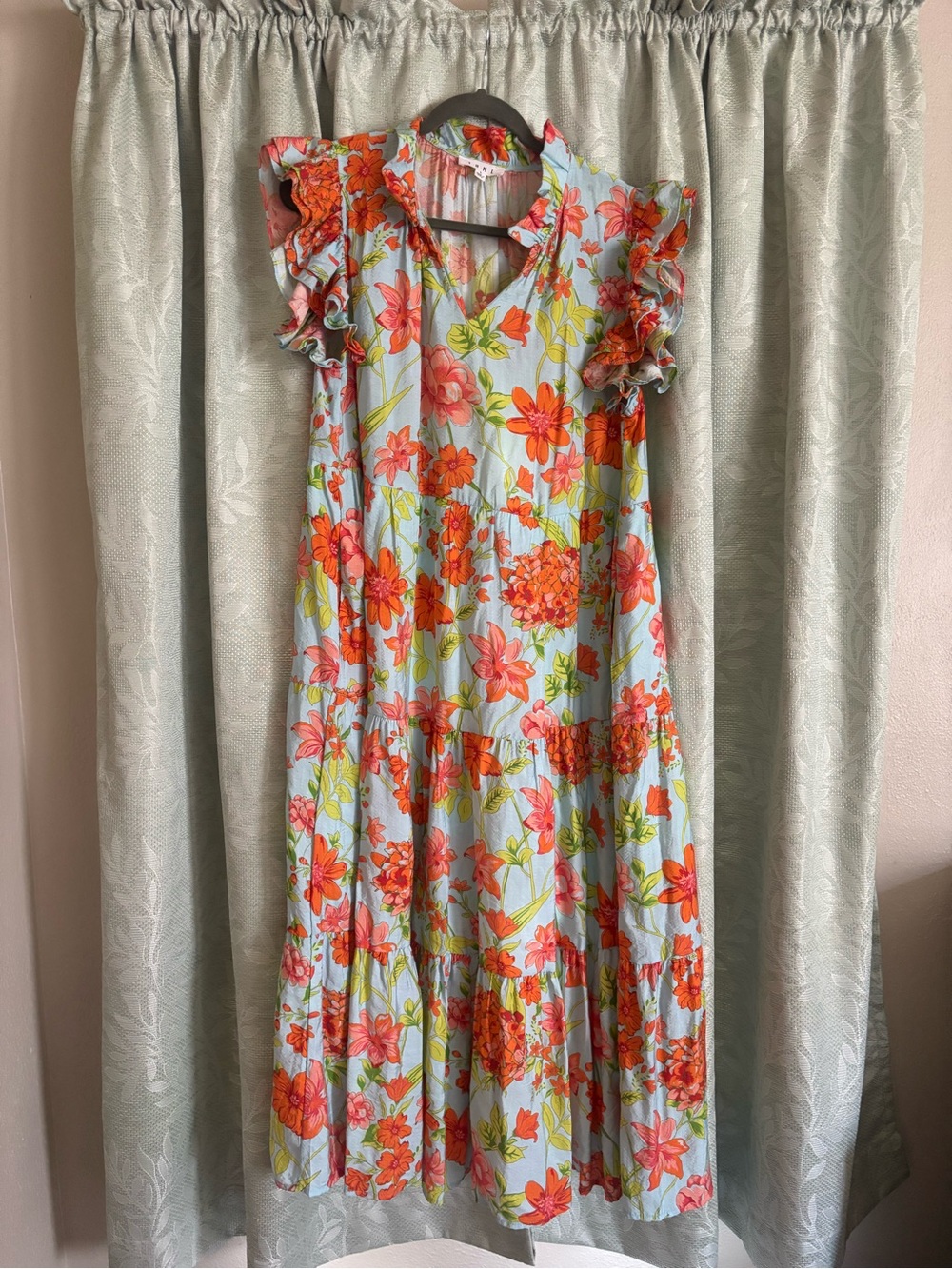 THML Light Blue Floral Ruffle-Sleeve Dress with Coral Flowers